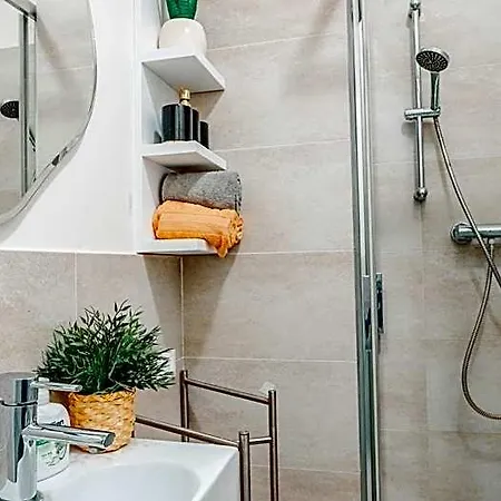 Retreat 4* Prague
