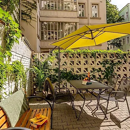 Aparthotel Retreat 4*