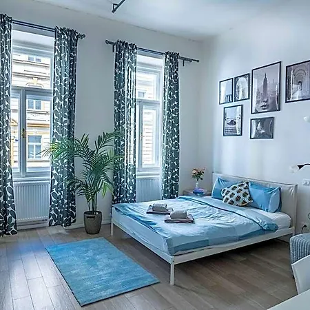 Retreat Aparthotel Prague