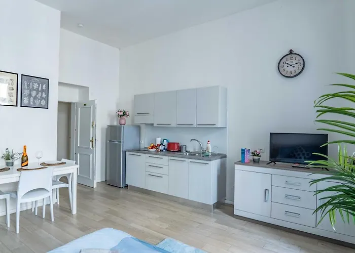 Apartahotel Retreat 4*
